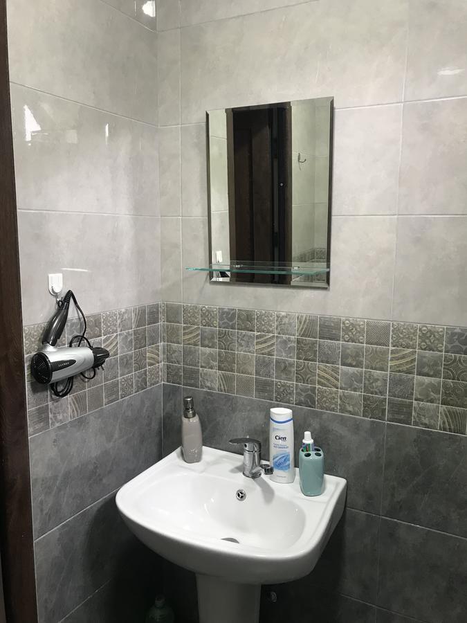 Borjomi Inn Εξωτερικό φωτογραφία